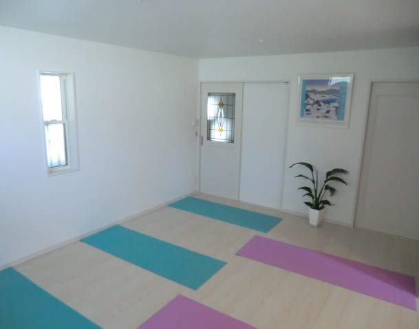 ヨガルーム画像